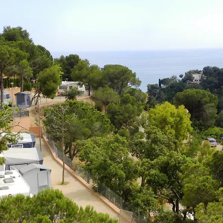 Senia Cala Canyelles Camping *