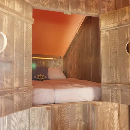 Senia Cala Canyelles Lloret de Mar