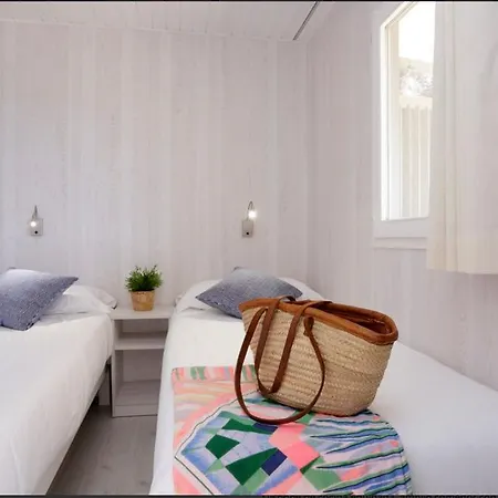 Senia Cala Canyelles Camping *