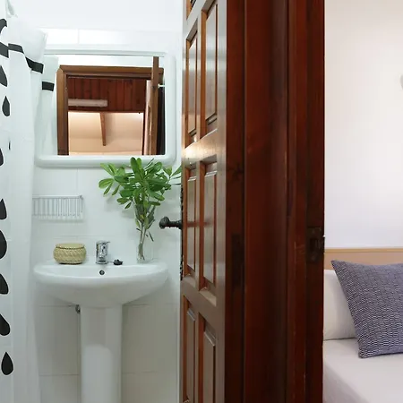 Senia Cala Canyelles Camping *