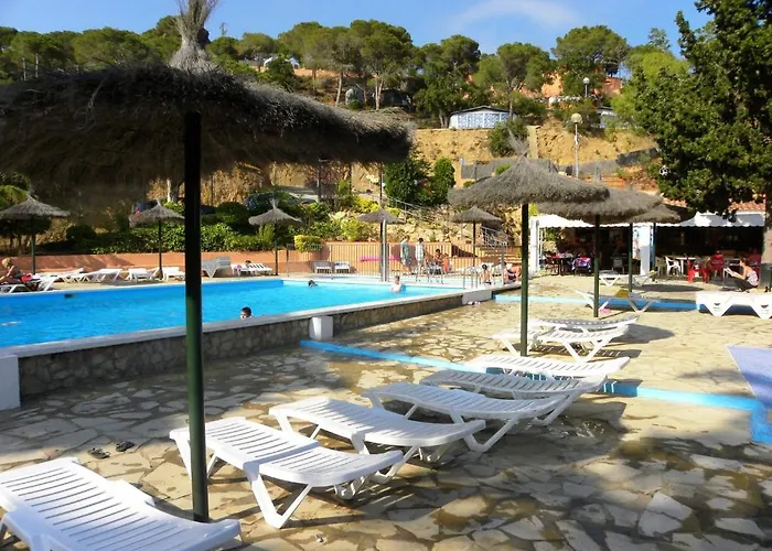 Senia Cala Canyelles Camping